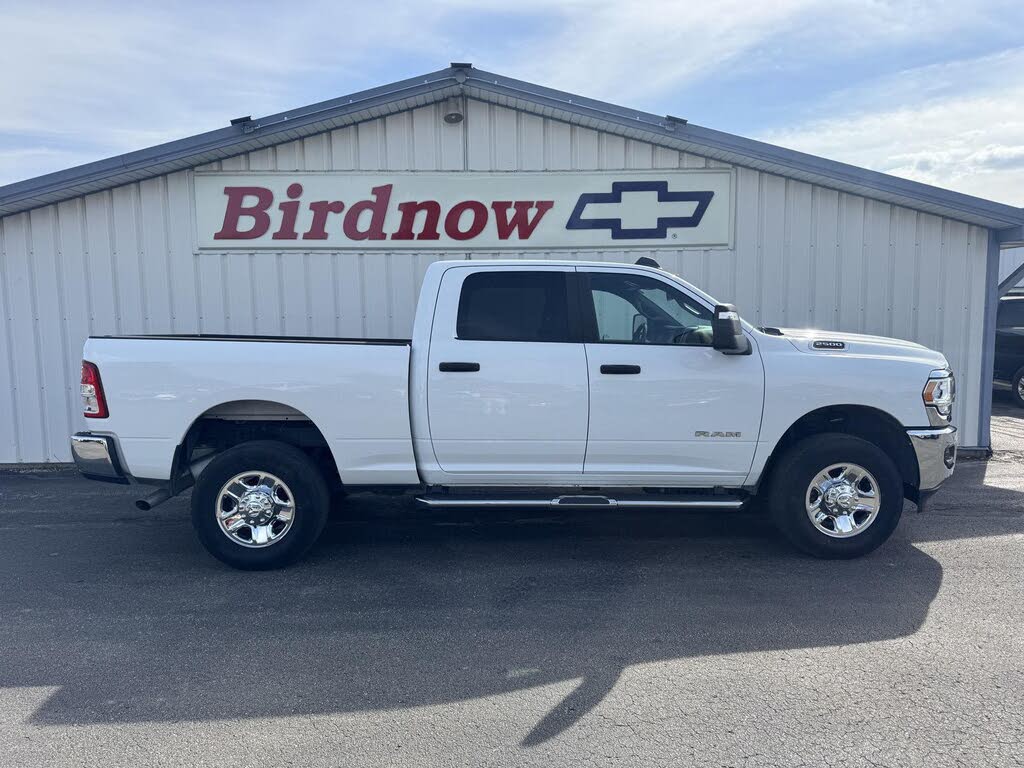 2024 RAM 2500 Big Horn Crew Cab 4WD
