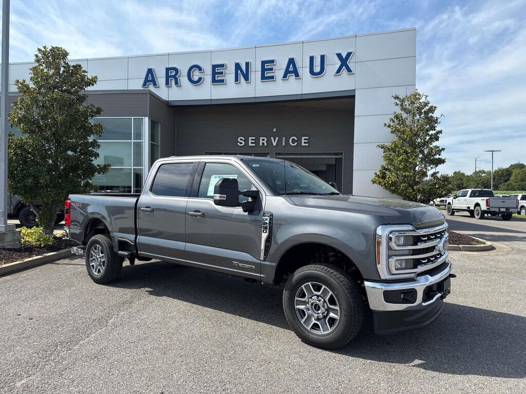 2026 Ford F-250 Super Duty Lariat Crew Cab 4WD