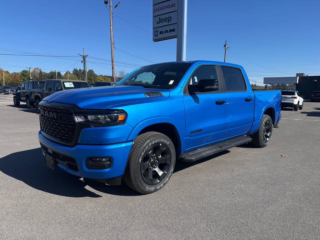 2025 RAM 1500 Big Horn Crew Cab 4WD