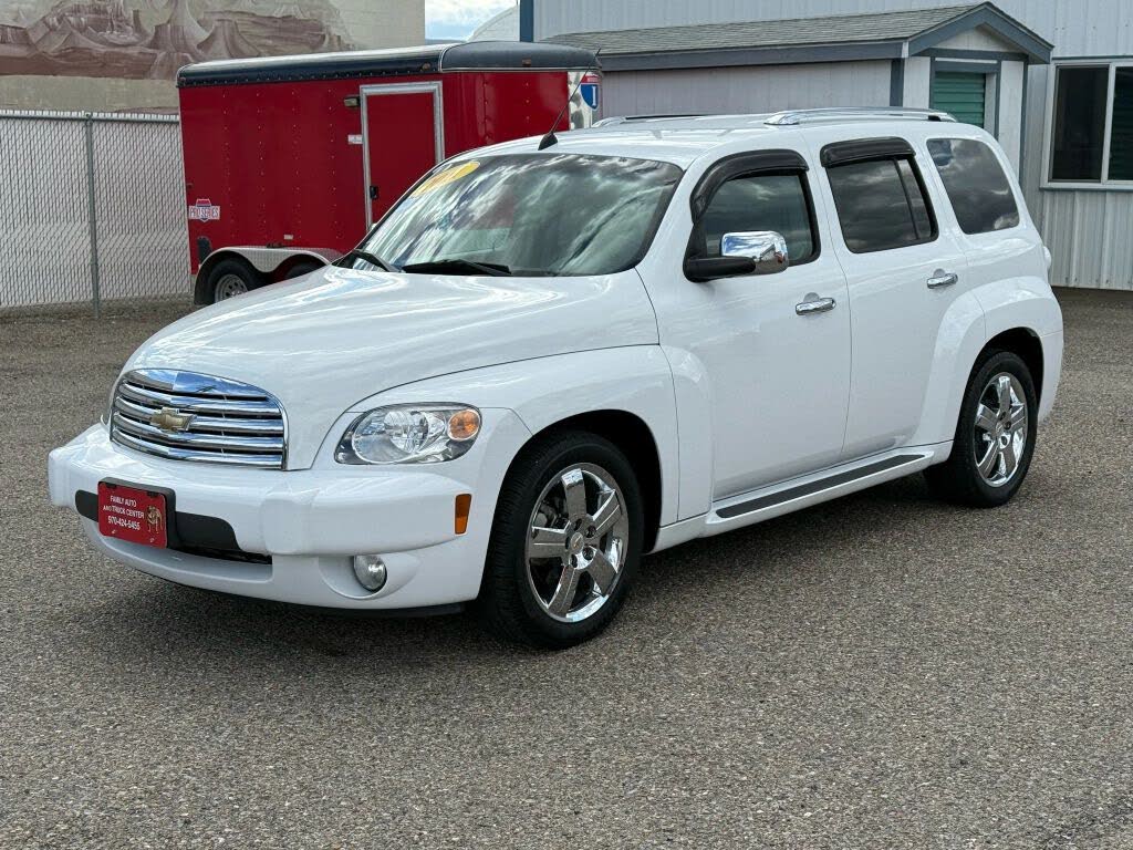 2011 Chevrolet HHR 2LT FWD