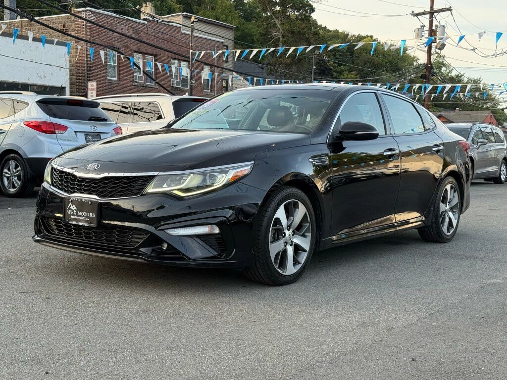 2019 Kia Optima S FWD