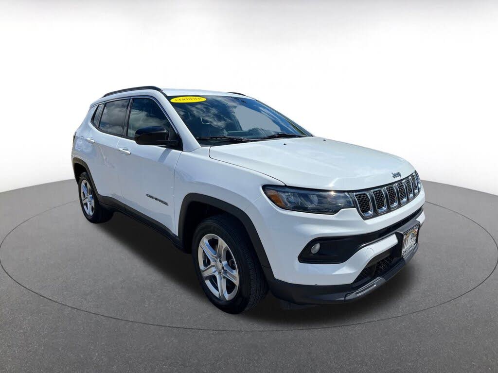 2023 Jeep Compass Latitude 4WD