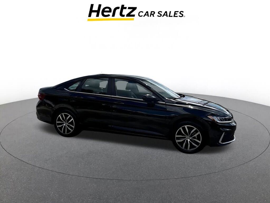 2025 Volkswagen Jetta SE FWD