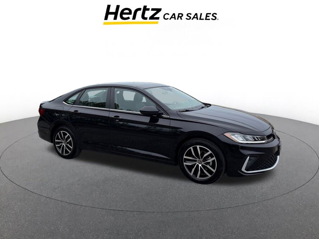 2025 Volkswagen Jetta SE FWD