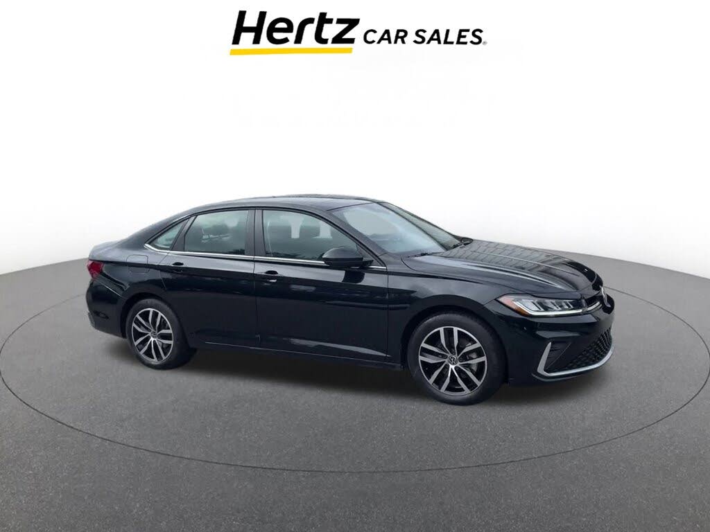 2025 Volkswagen Jetta SE FWD