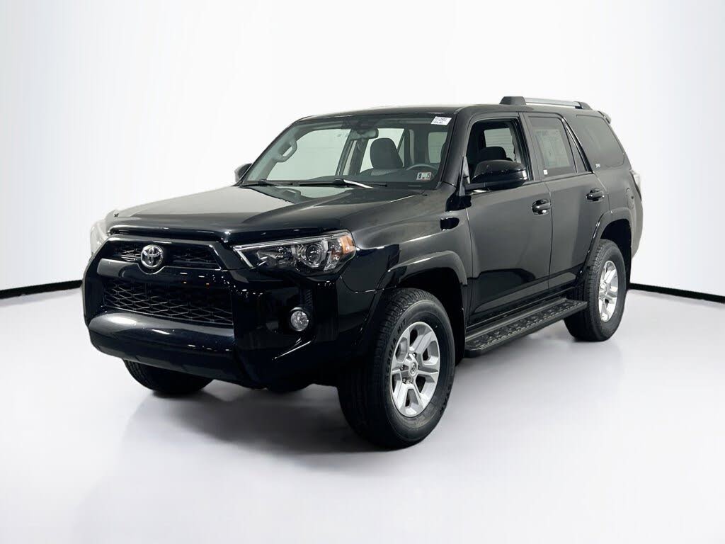 2019 Toyota 4Runner SR5 4WD