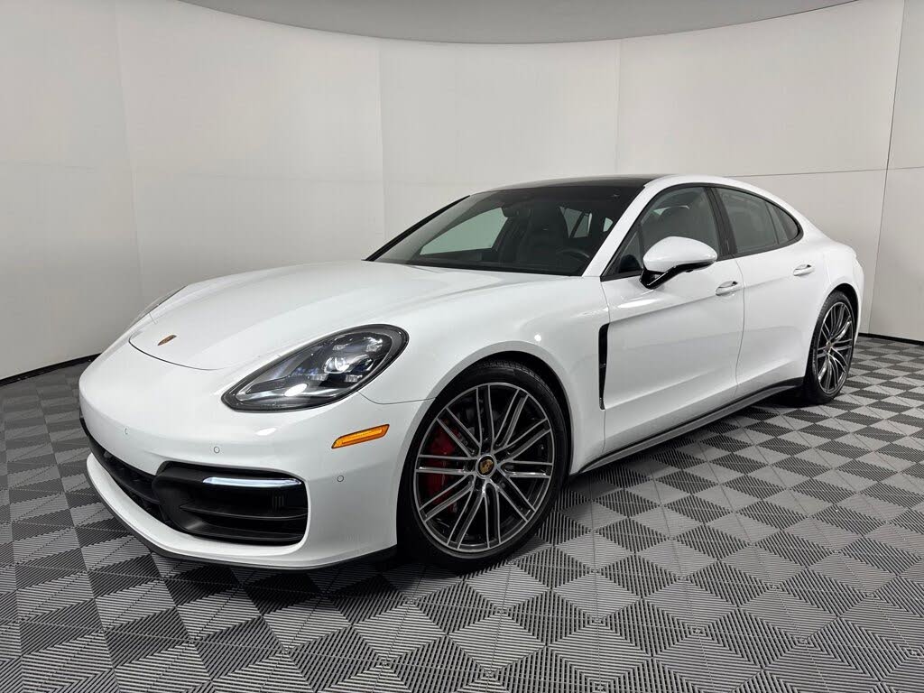 2022 Porsche Panamera 4S AWD
