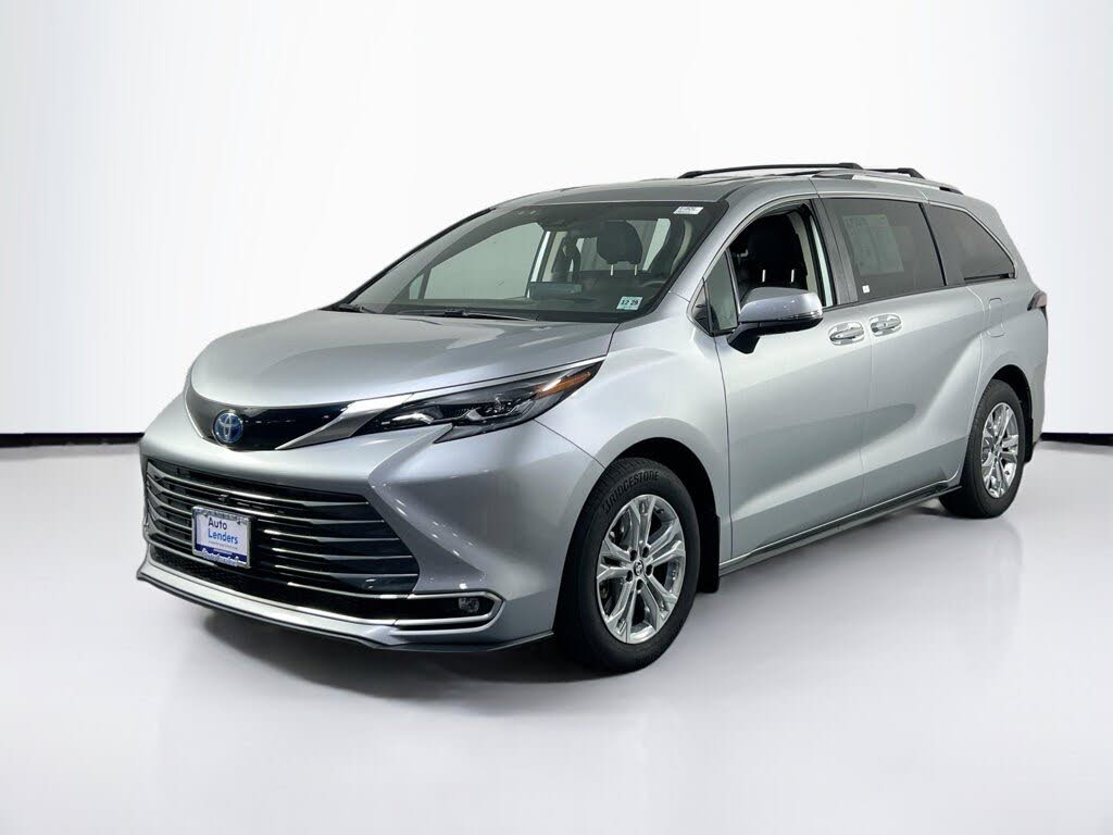 2024 Toyota Sienna Platinum 7-Passenger AWD