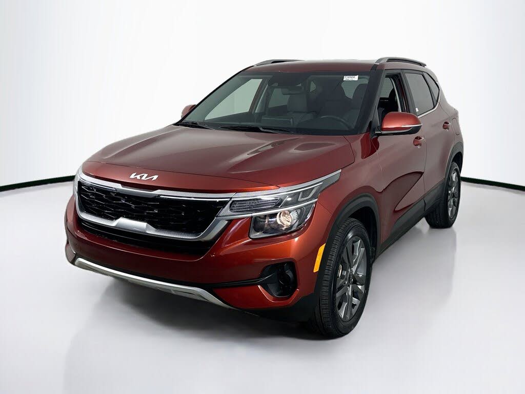 2023 Kia Seltos S FWD