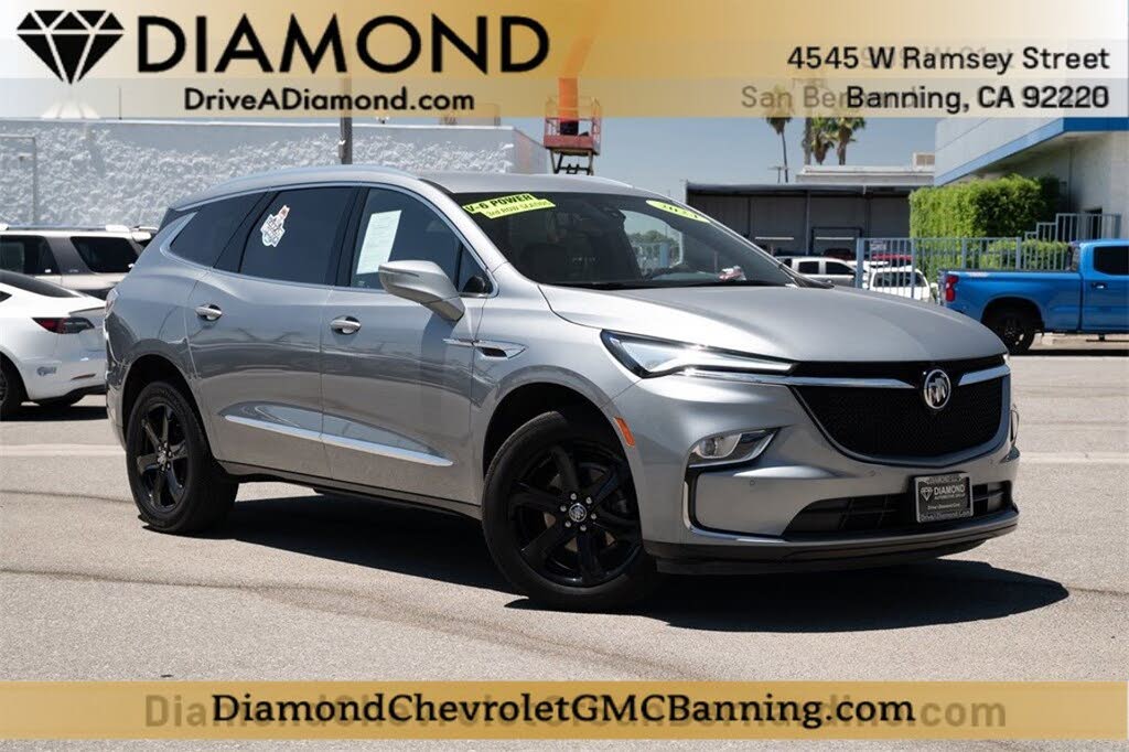 2024 Buick Enclave Essence FWD