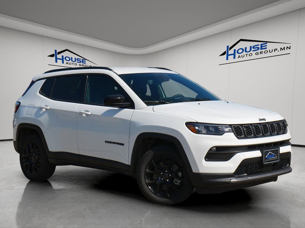 2026 Jeep Compass Latitude Altitude 4WD