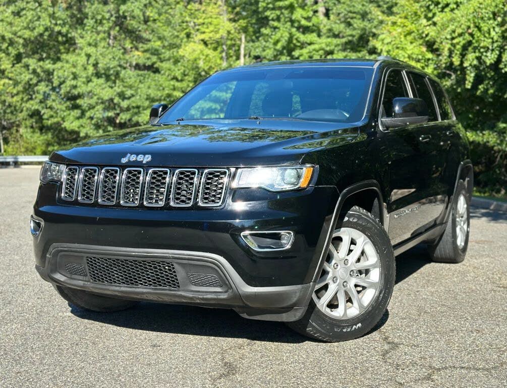 2021 Jeep Grand Cherokee Laredo X RWD