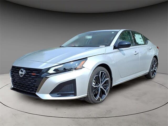 2025 Nissan Altima 2.5 SR FWD