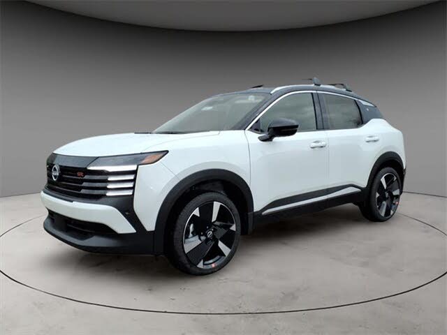 2026 Nissan Kicks SR AWD