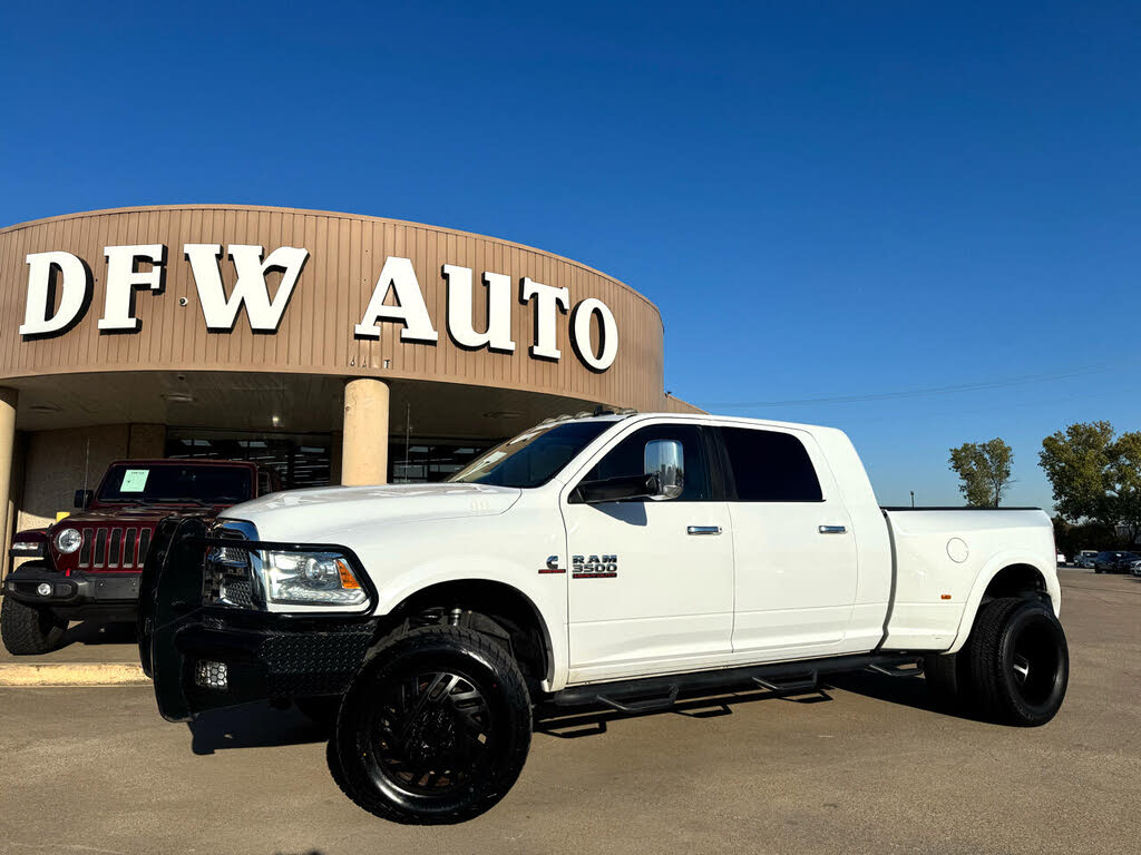 2015 RAM 3500 Laramie Mega Cab DRW 4WD