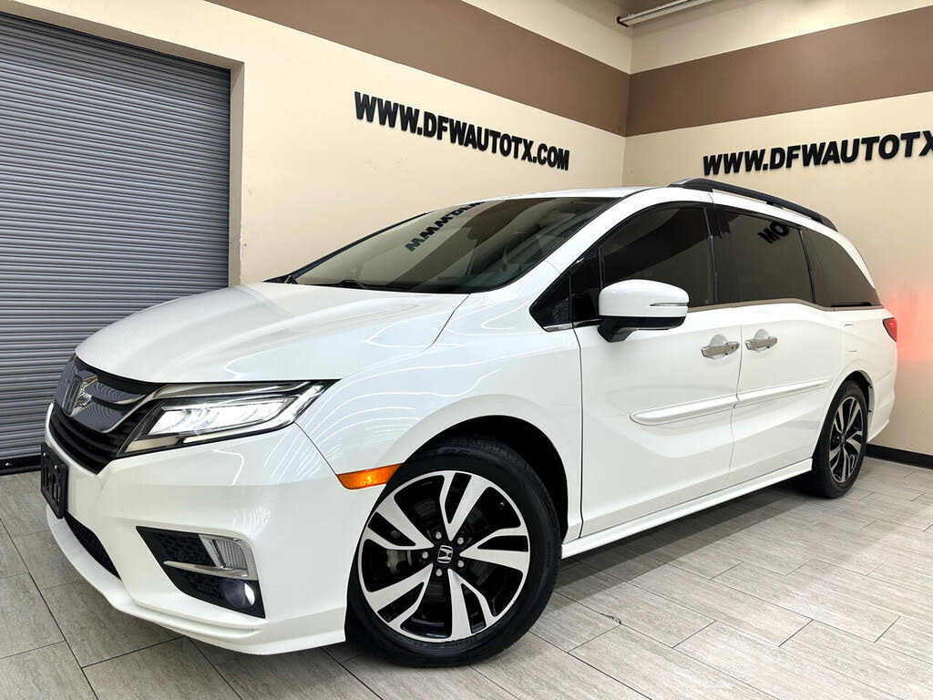2018 Honda Odyssey Touring Elite FWD