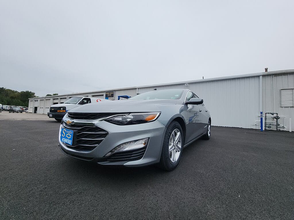 2024 Chevrolet Malibu LT with 1LT FWD