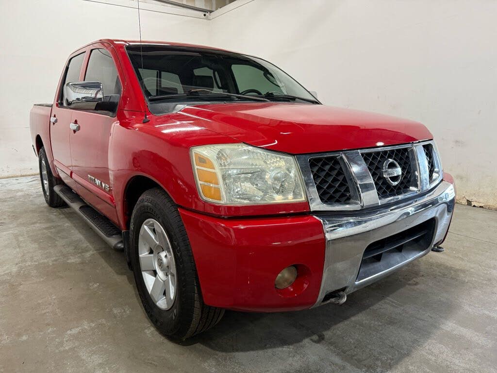 2005 Nissan Titan LE Crew Cab 2WD
