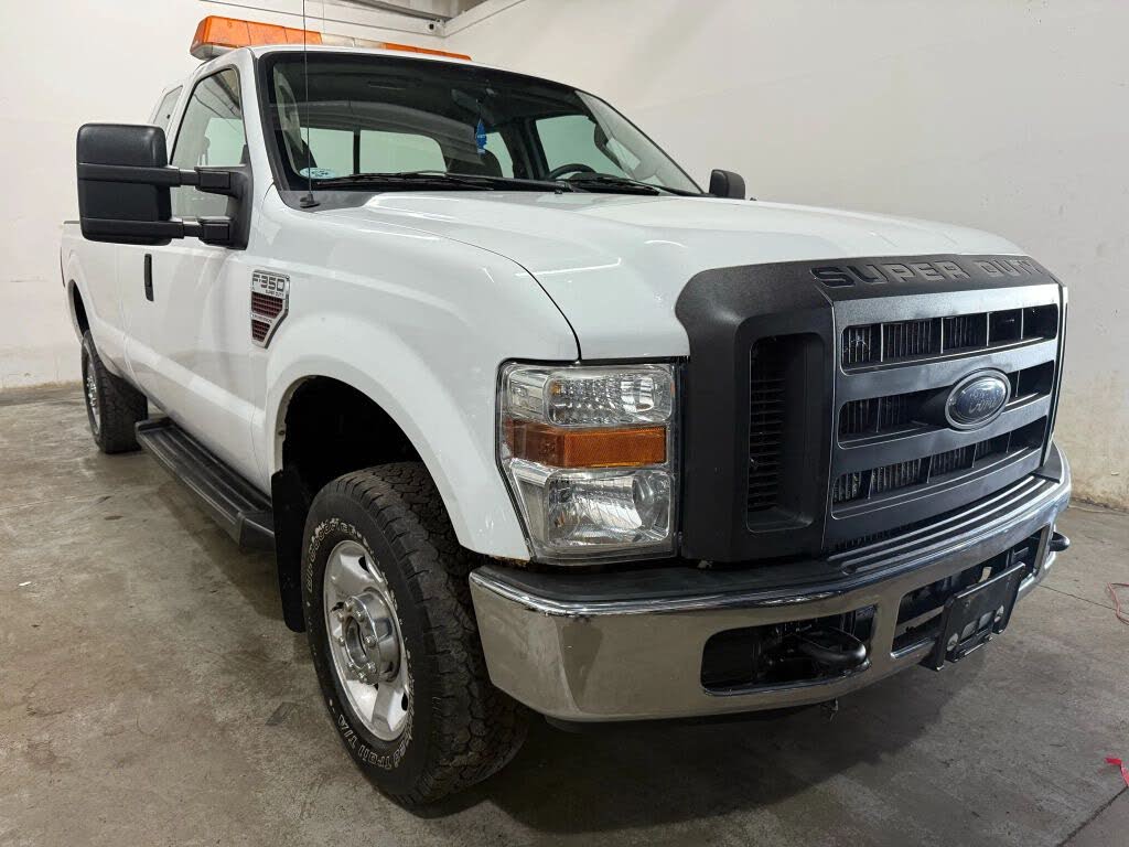 2008 Ford F-350 Super Duty XL Super Cab 4WD