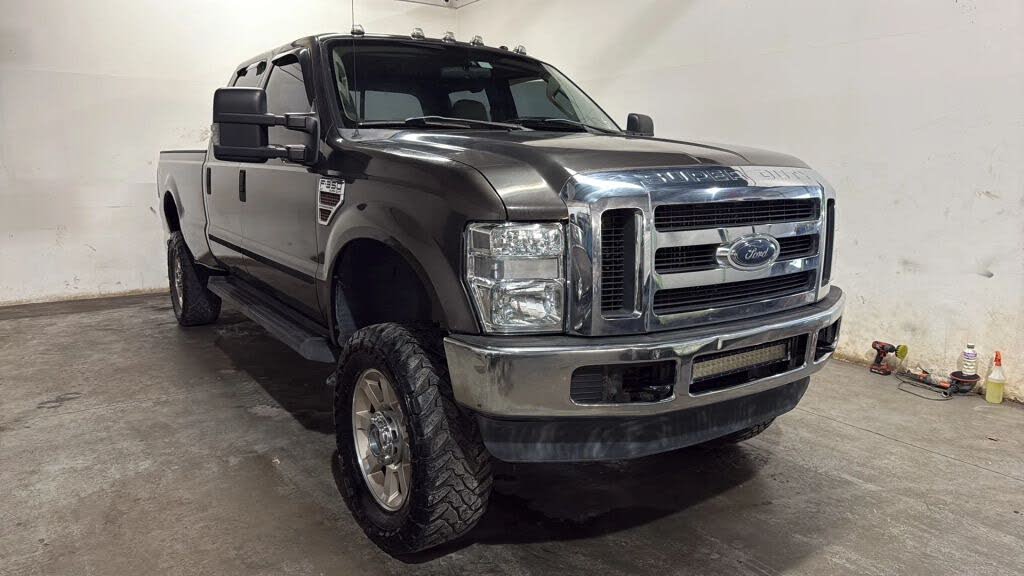 2008 Ford F-350 Super Duty XLT Crew Cab 4WD