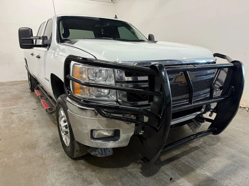2013 Chevrolet Silverado 2500HD LT Crew Cab LB 4WD