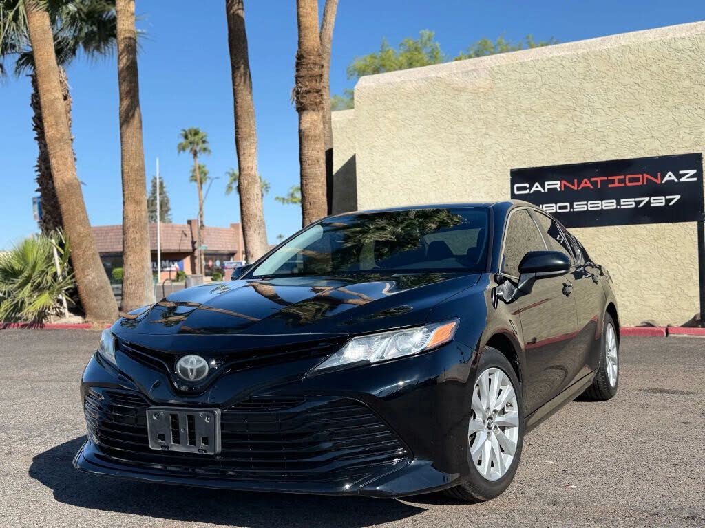 2019 Toyota Camry LE FWD