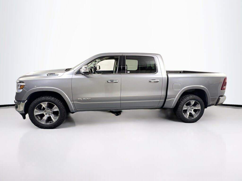 2022 RAM 1500 Laramie Crew Cab 4WD