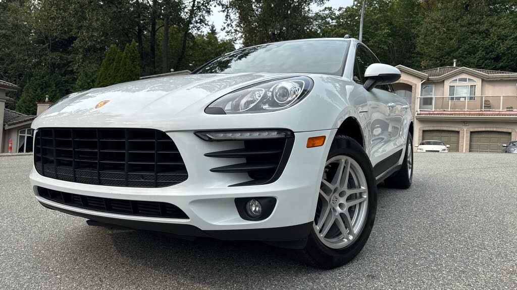 2018 Porsche Macan AWD