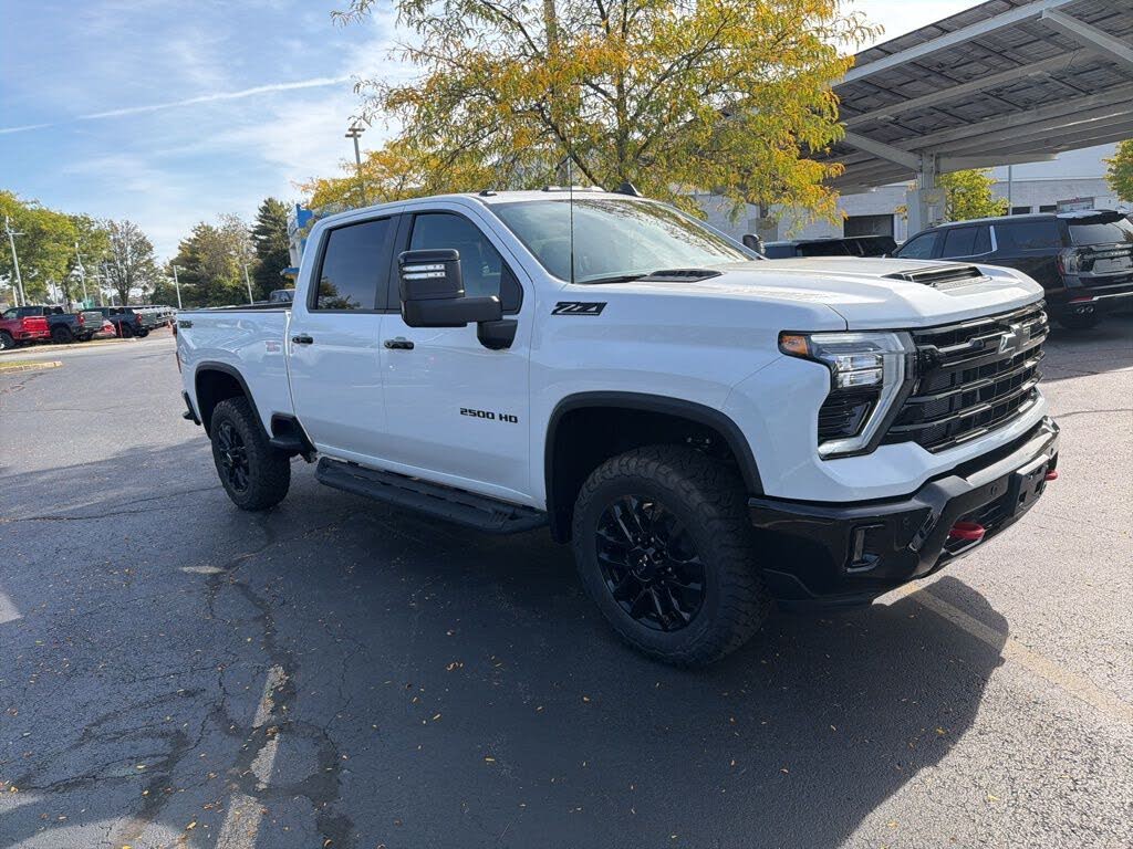 2026 Chevrolet Silverado 2500HD LT Crew Cab 4WD