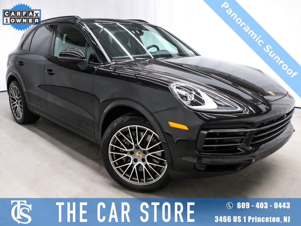 2023 Porsche Cayenne Platinum Edition AWD