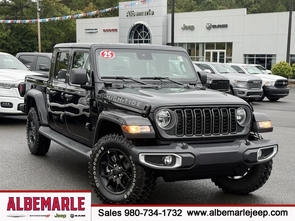 2025 Jeep Gladiator High Tide Crew Cab 4WD