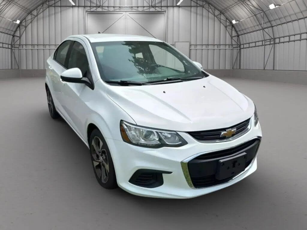 2020 Chevrolet Sonic Premier Sedan FWD