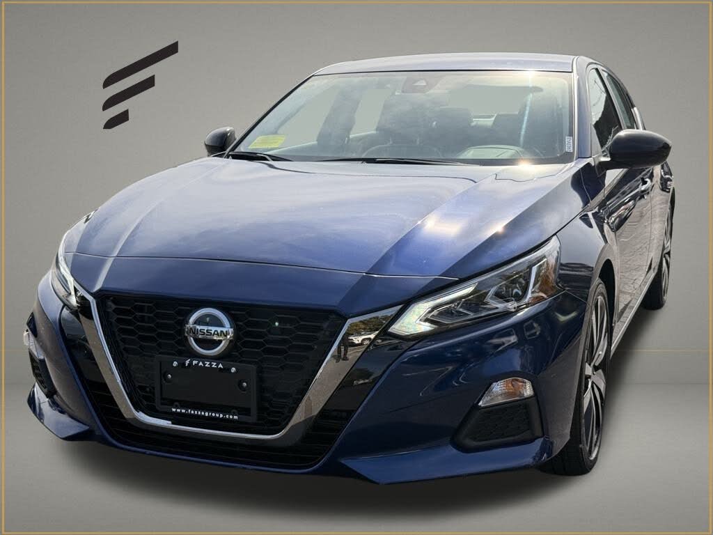 2022 Nissan Altima 2.5 SR FWD
