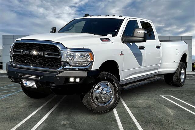 2024 RAM 3500 Tradesman Crew Cab LB DRW 4WD