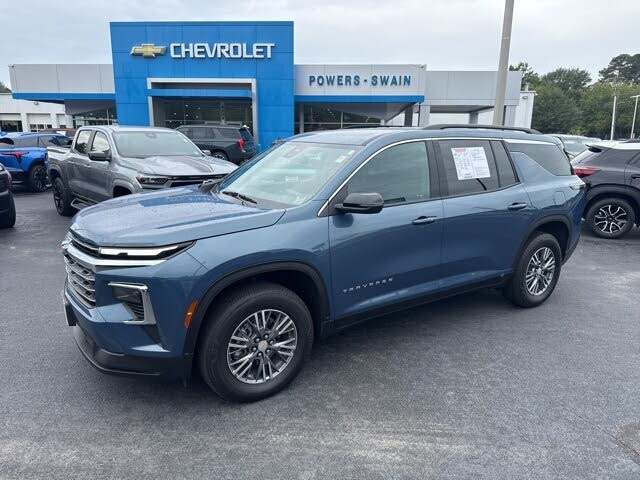 2025 Chevrolet Traverse LT FWD