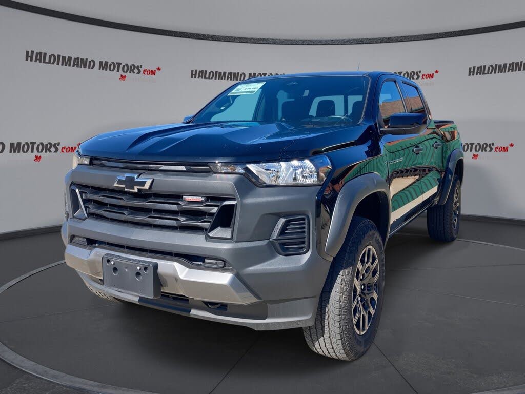 2024 Chevrolet Colorado Trail Boss Crew Cab 4WD