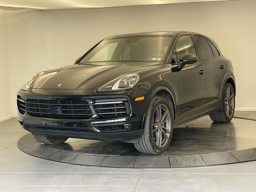 2023 Porsche Cayenne Platinum Edition AWD