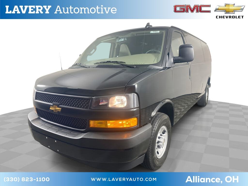 2025 Chevrolet Express Cargo 2500 RWD