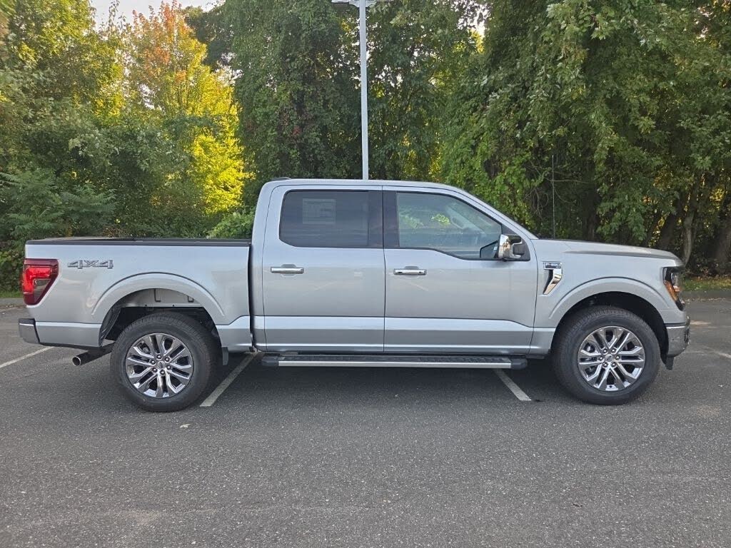 2025 Ford F-150 XLT SuperCrew 4WD