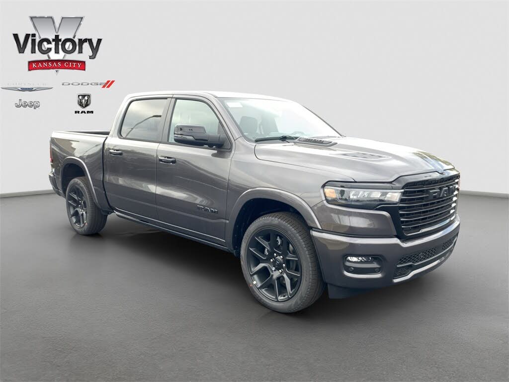 2026 RAM 1500 Laramie Crew Cab 4WD