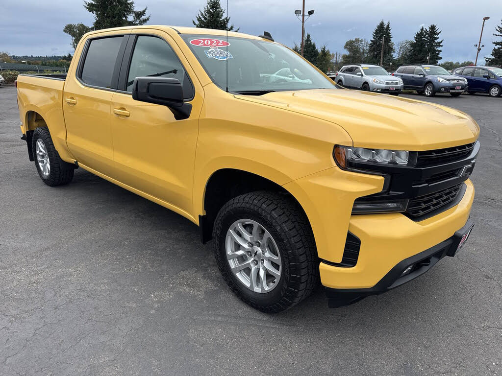 2022 Chevrolet Silverado 1500 RST Crew Cab 4WD