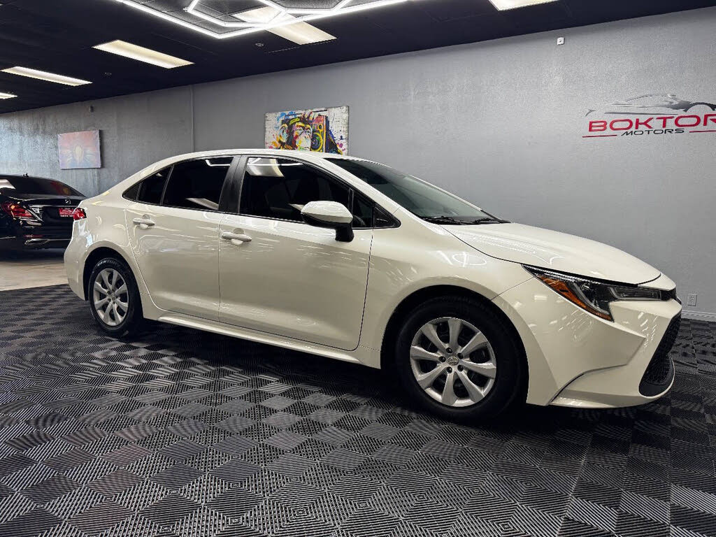 2021 Toyota Corolla LE FWD