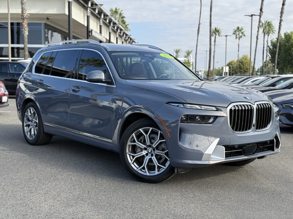 2023 BMW X7 xDrive40i AWD