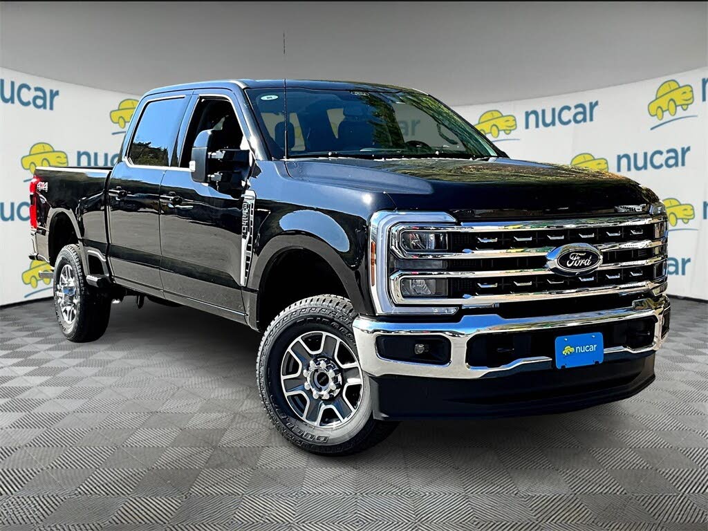 2026 Ford F-350 Super Duty Lariat Crew Cab 4WD
