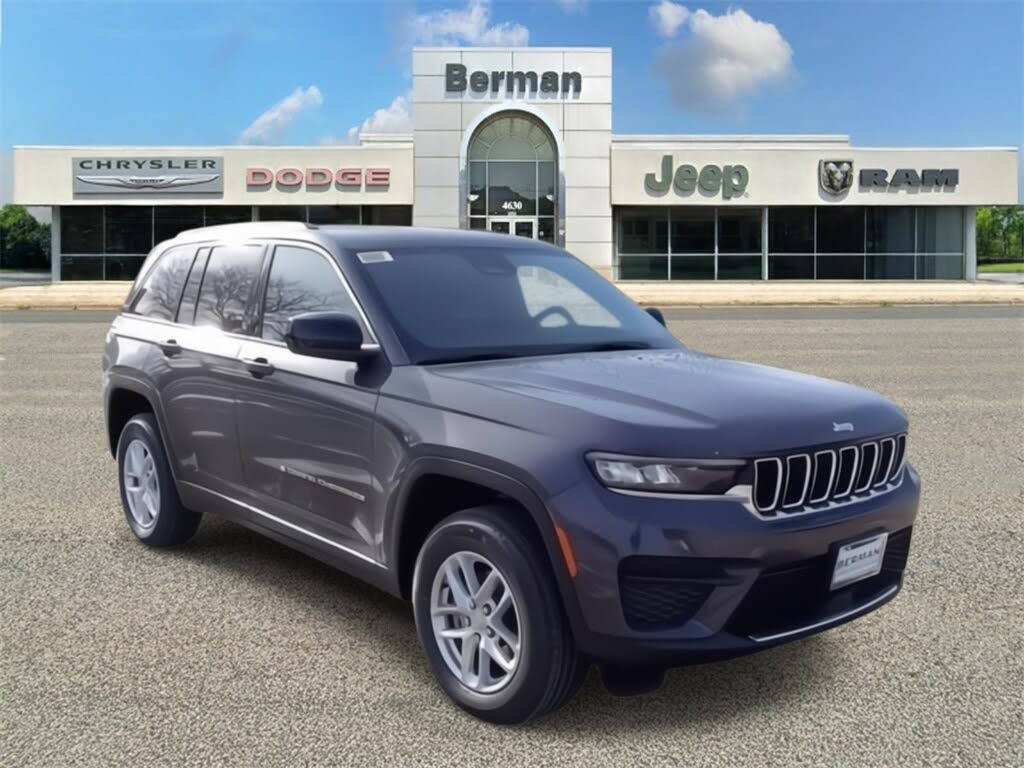 2025 Jeep Grand Cherokee Laredo 4WD