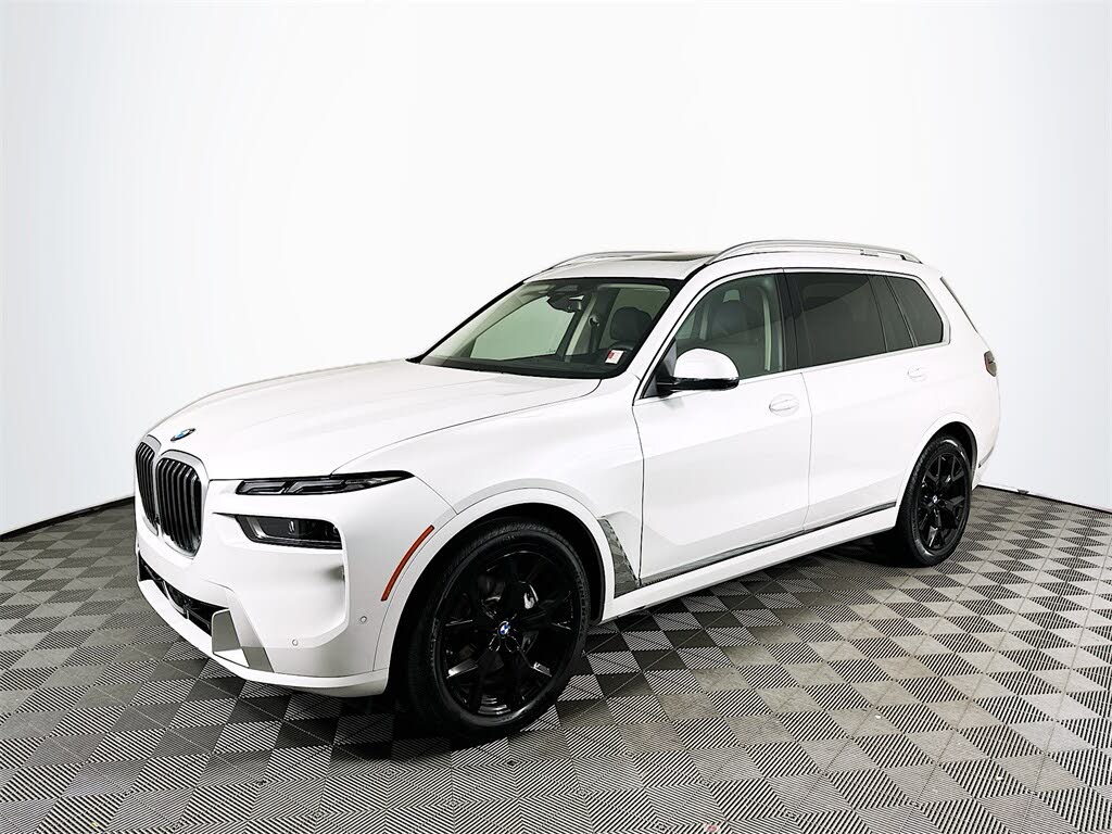 2025 BMW X7 xDrive40i AWD