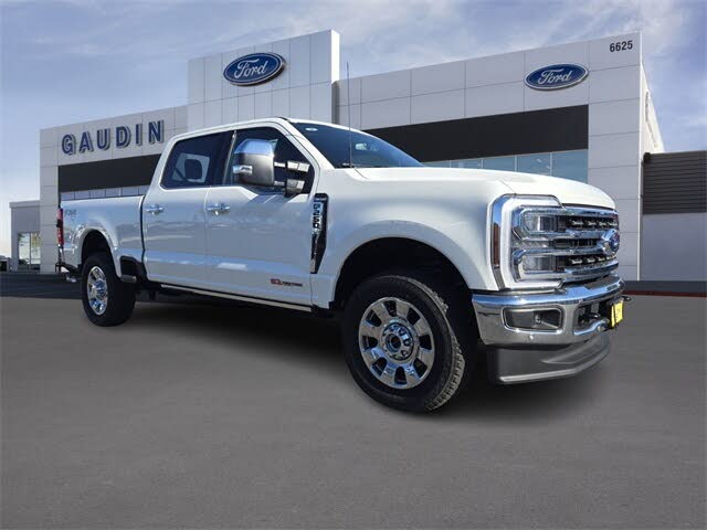 2025 Ford F-250 Super Duty King Ranch Crew Cab 4WD