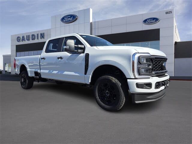 2026 Ford F-350 Super Duty XL Crew Cab 4WD