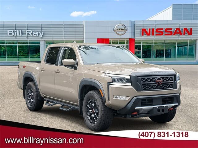 2023 Nissan Frontier PRO-4X Crew Cab 4WD