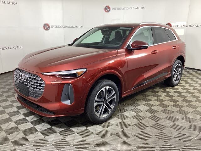 2025 Audi Q5 quattro Premium Plus 40 TFSI